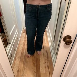 American Eagle Favorite Boyfriend Jean 18R